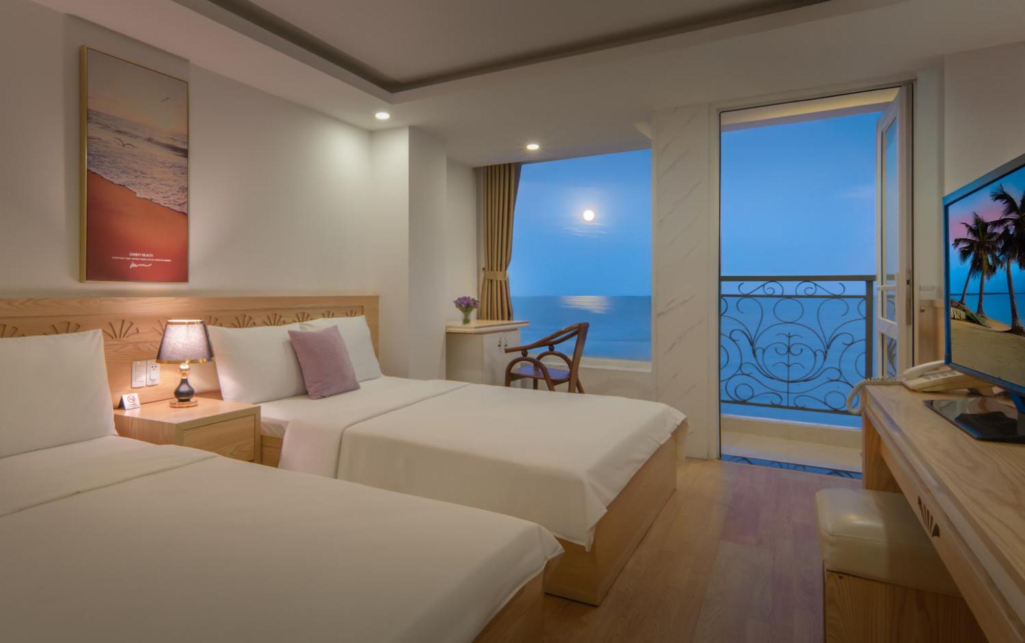 Nang Vang Hotel Nha Trang Exterior foto